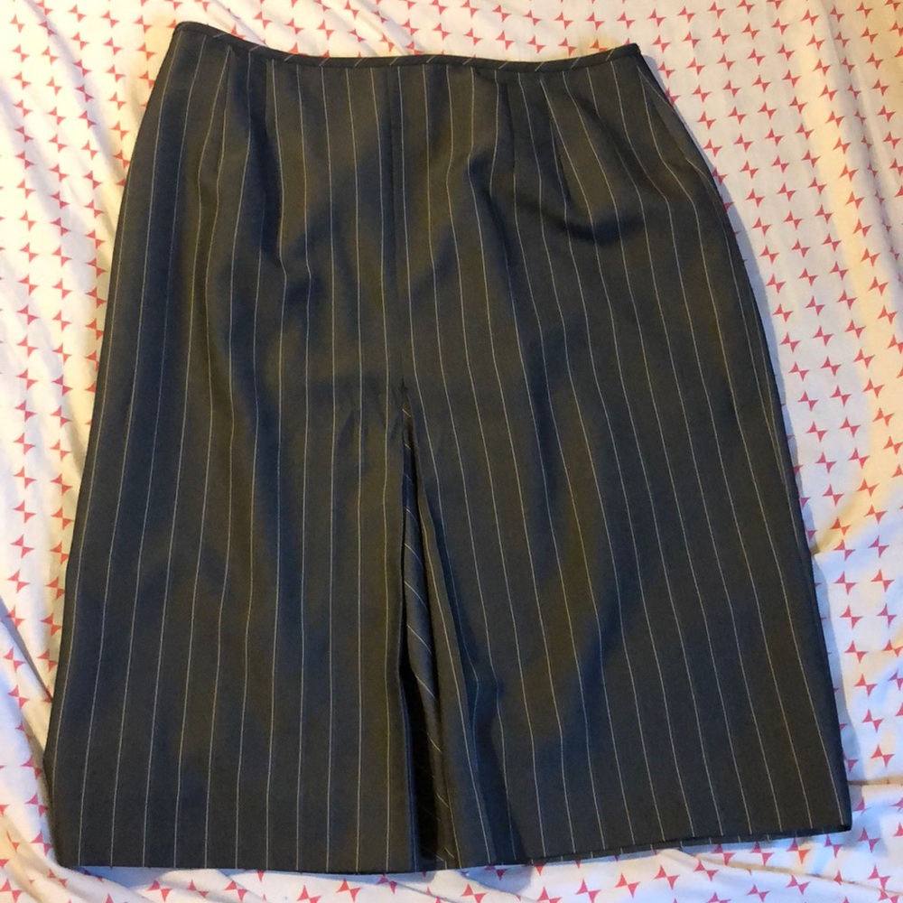 Pencil skirt